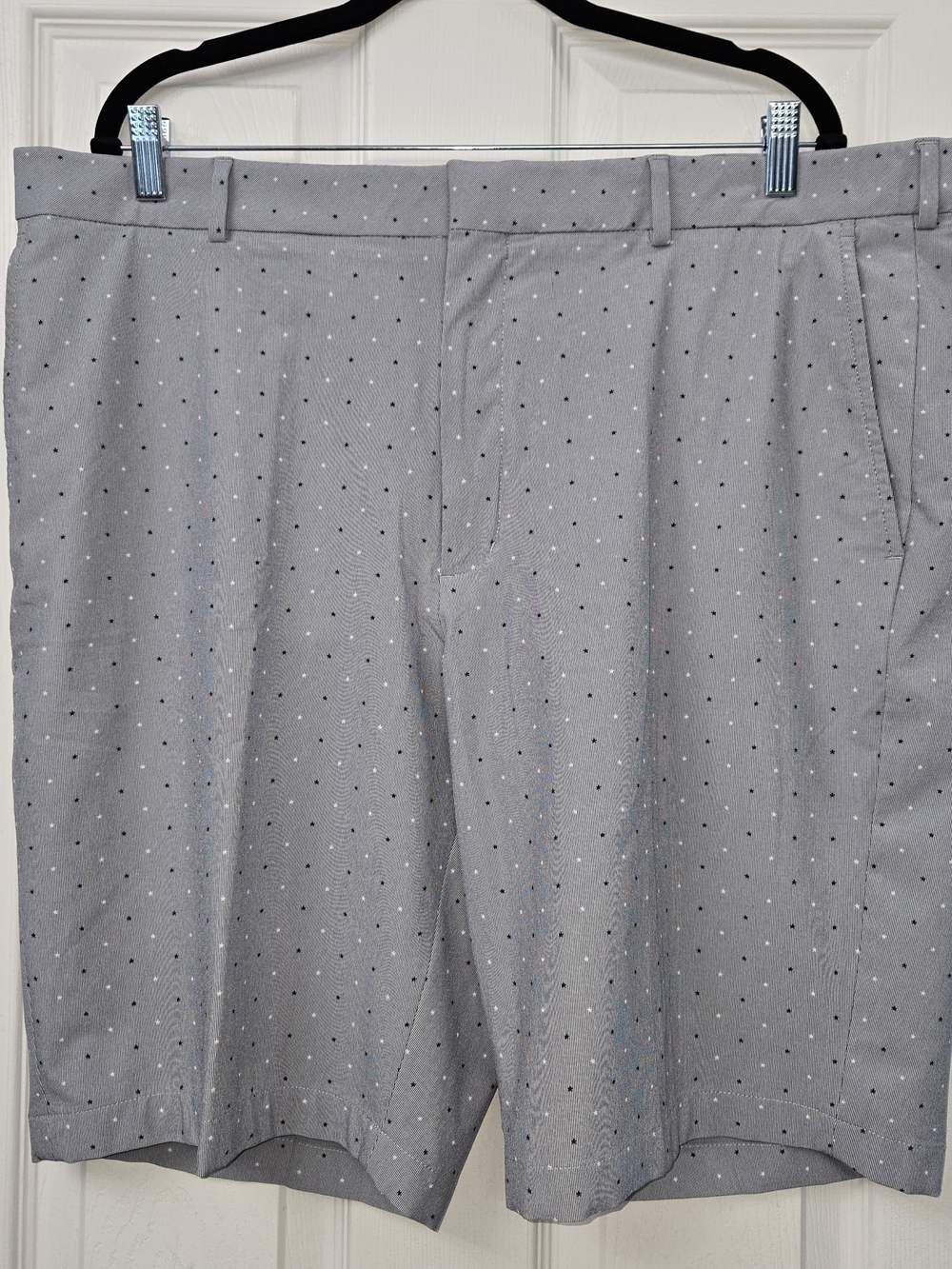 Walter Hagen Perfect 11 Men’s Golf Shorts Star Print Gray Pinstripe Size 40